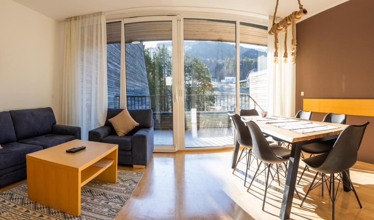 Pohorje Fox Duplex Apartment マリボル エクステリア 写真
