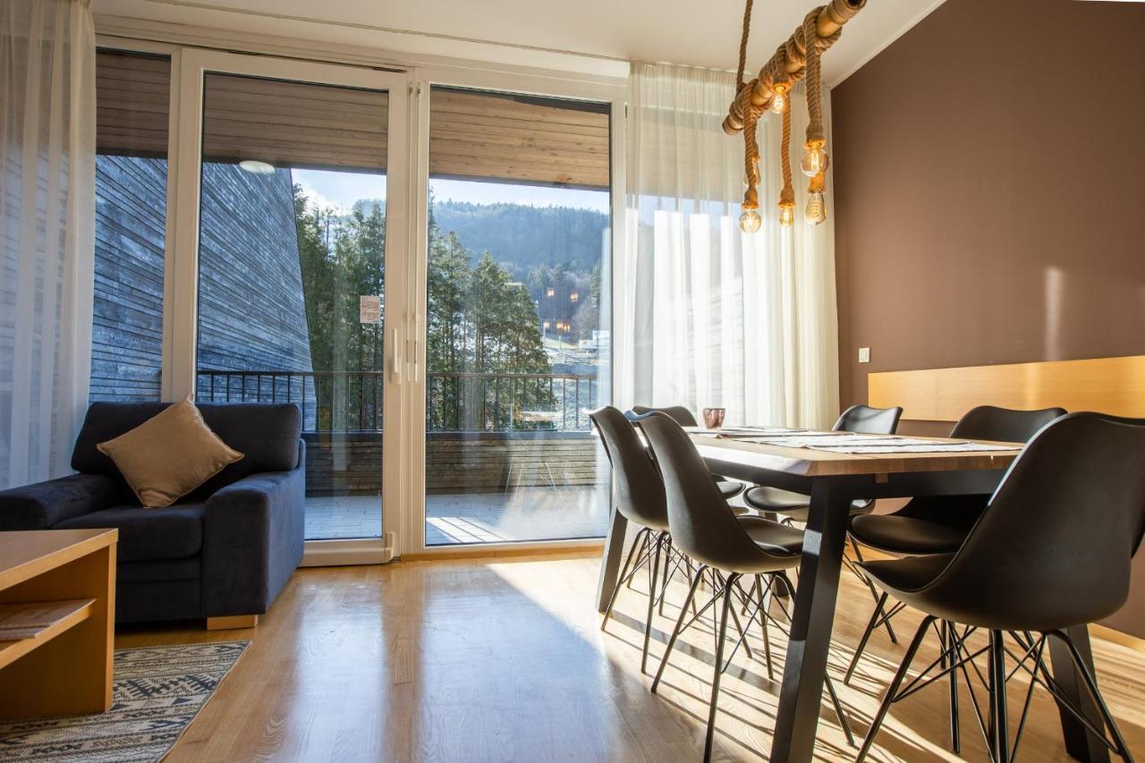 Pohorje Fox Duplex Apartment マリボル エクステリア 写真